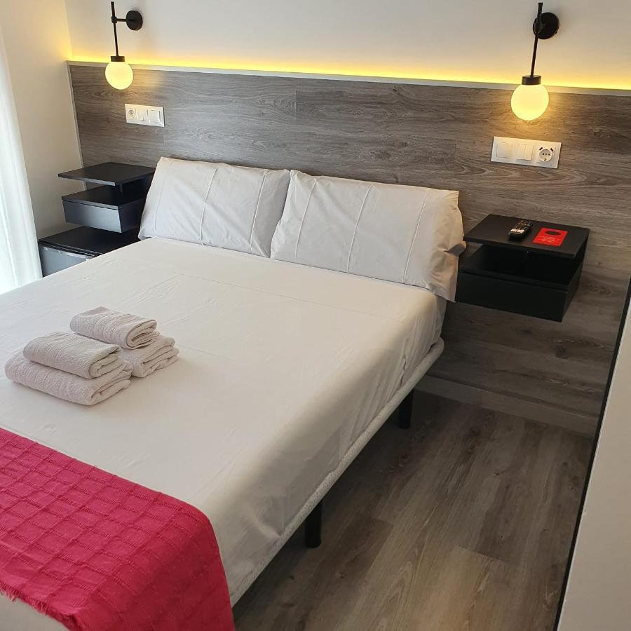 Ch Bueno Gasthof Madrid